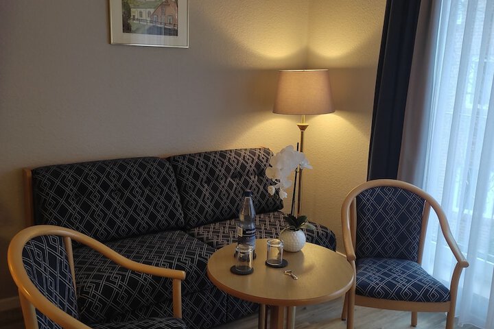 Room 17 of 67