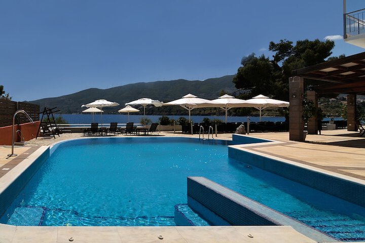 Pool 47 of 72