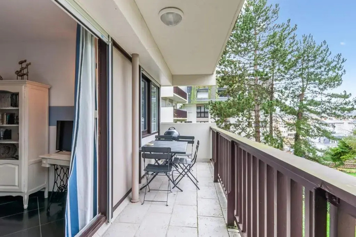 Terrace/Patio 5 of 10