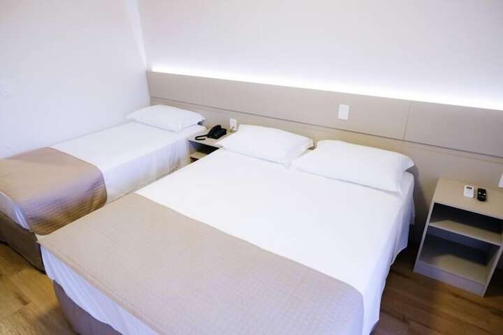 Room 9 of 50