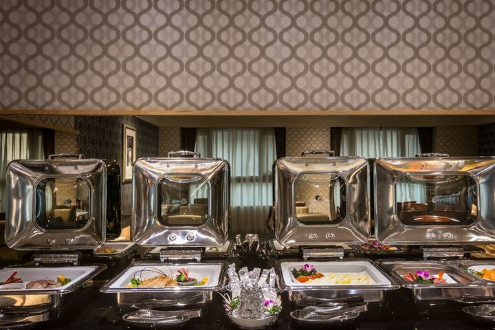 Breakfast/Coffee Service 53 of 81