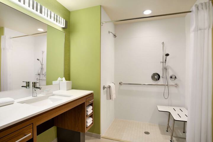 Bathroom shower