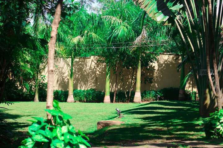 Hotel Exterior 41 of 49