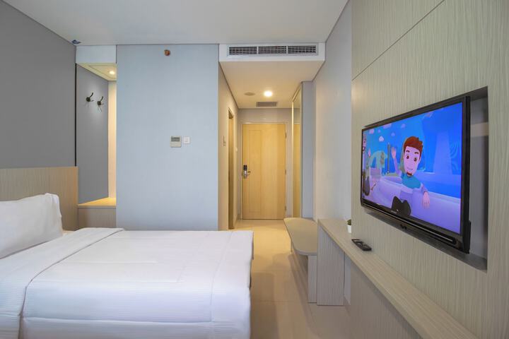 Room 4 of 11