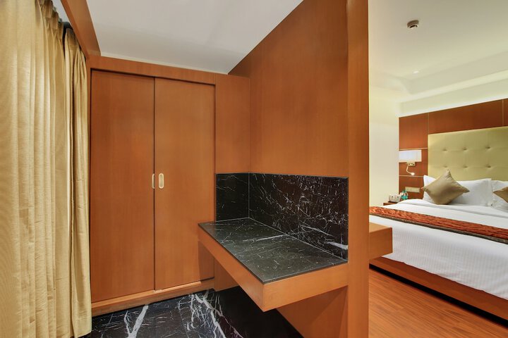 Room 21 of 45