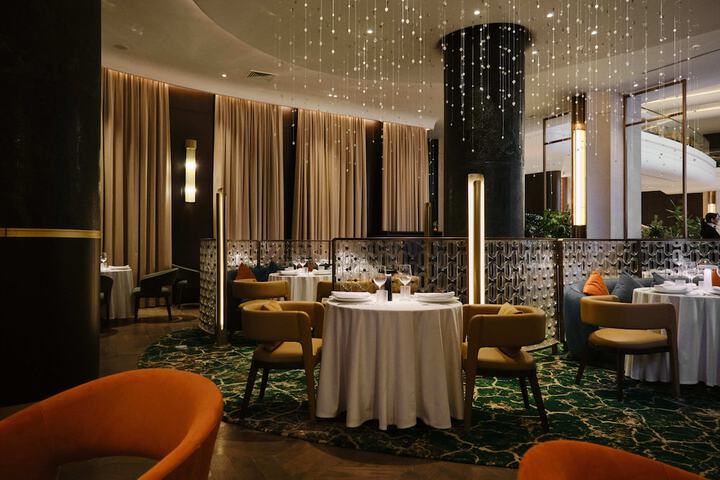 Dining 128 of 155
