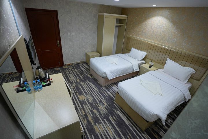 Room 20 of 40