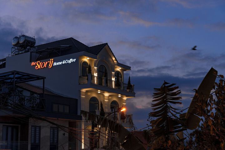 Hotel 64 of 71
