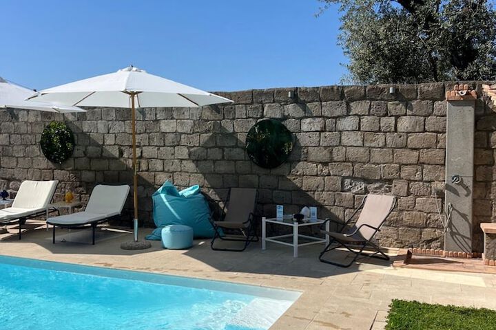 Hotel with Pool