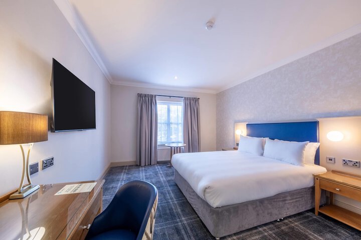 Room 30 of 149