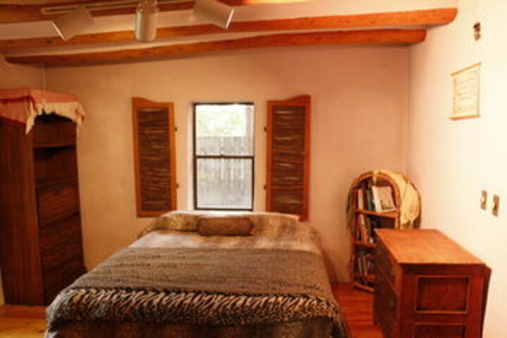 Room 12 of 30