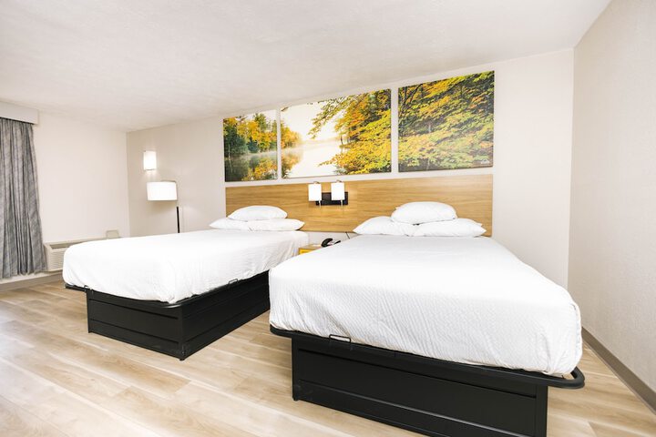 1 Double Bed Modern Room (18 of 28)