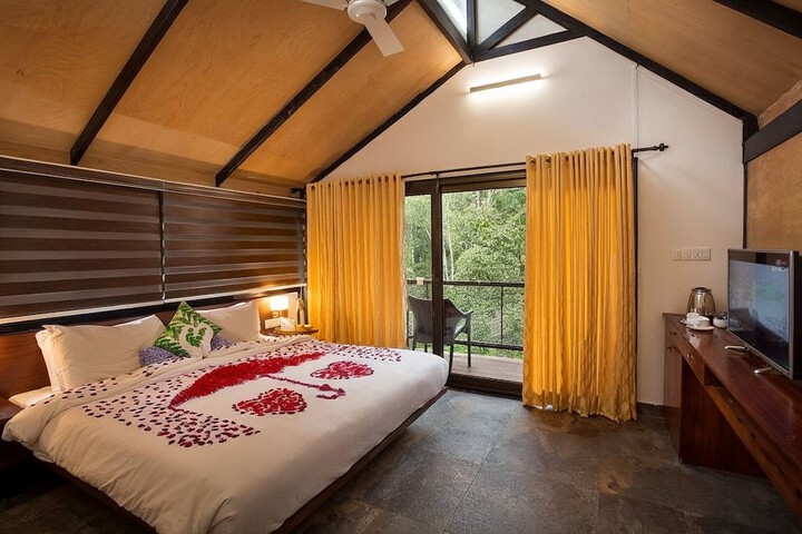 Room 20 of 53