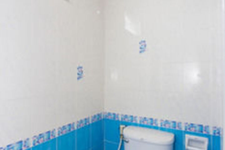 Room 2 of 12