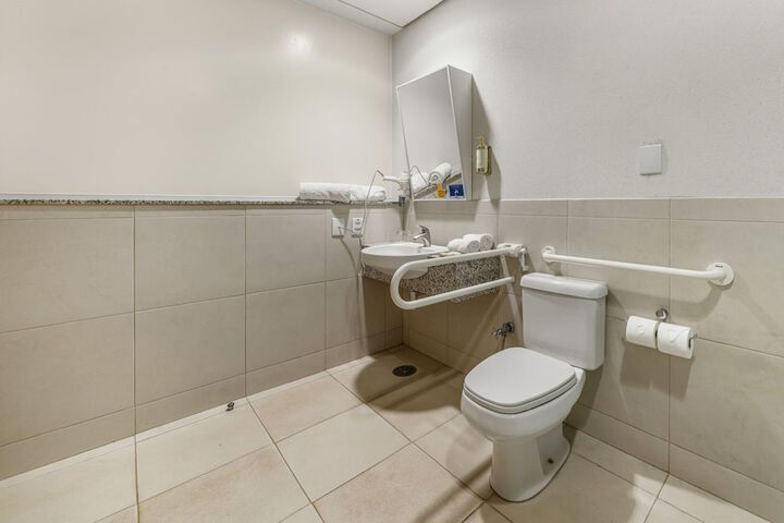Clean Restrooms
