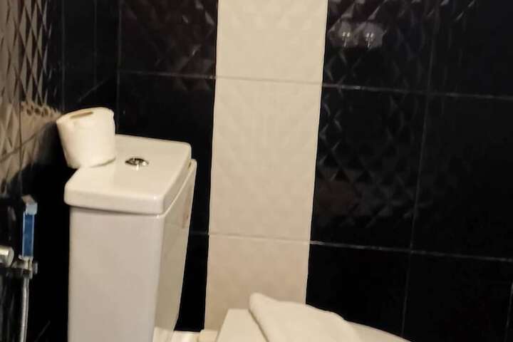 Room 15 of 31