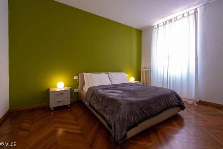 Room 6 of 36