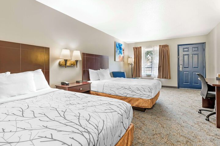 2 Double Beds - Wireless High Speed Microfridge Coffee Maker Iron Hair Full Breakfast (14 of 14)