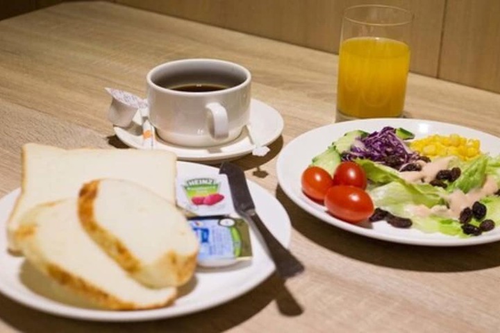 Breakfast/Coffee Service 34 of 43
