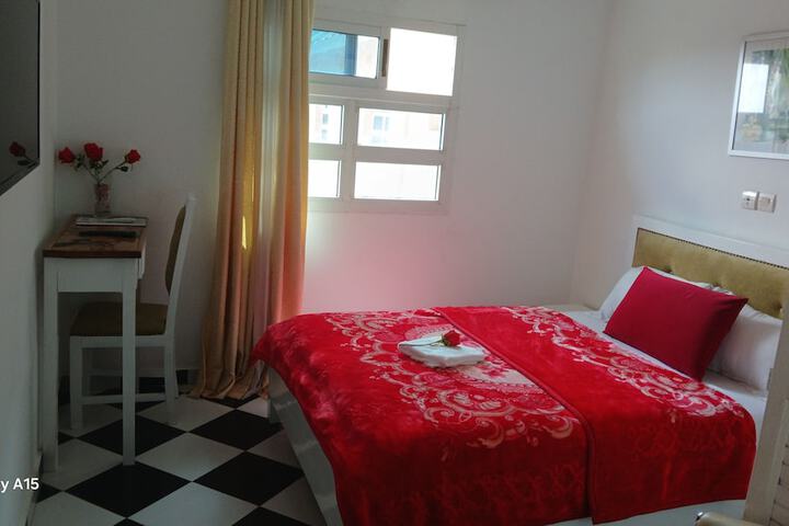 Room 10 of 21