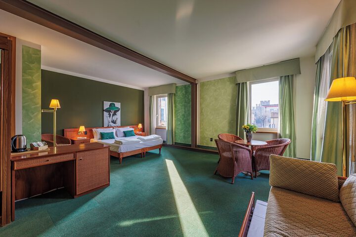 Room 31 of 57