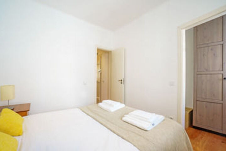 Room 49 of 121