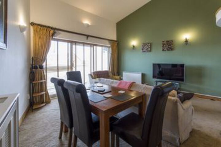 Room 15 of 16