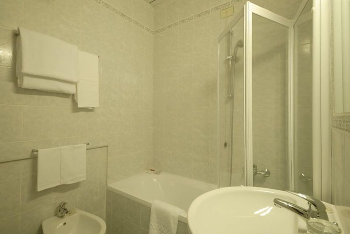 Bath Photo