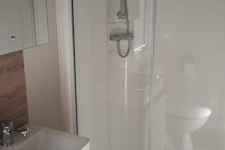 Room 6 of 29