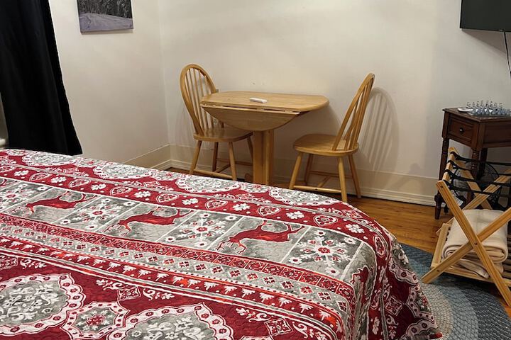 Room 61 of 103