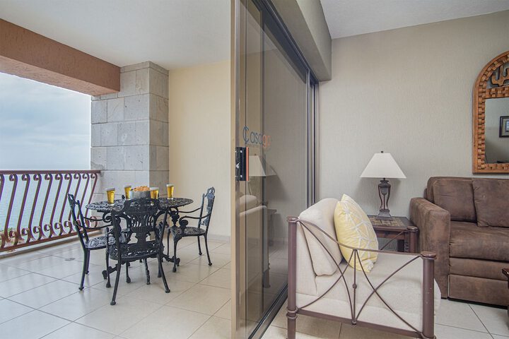 Terrace/Patio 400 of 599