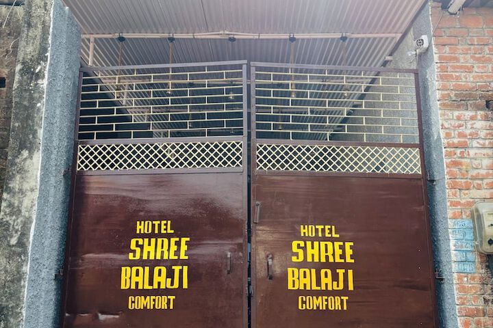 Hotel 11 of 11