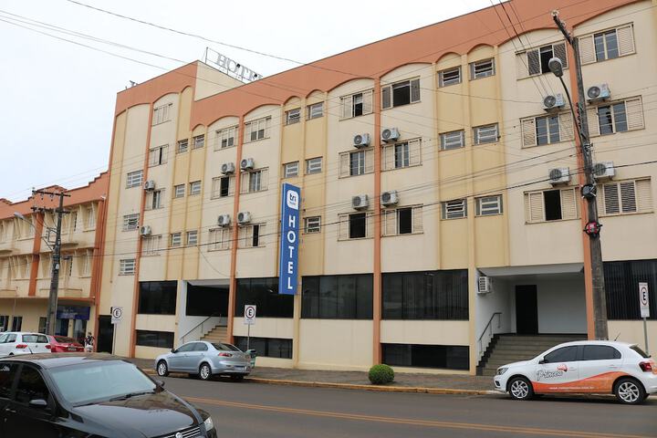 Tri Hotel Xanxerê in Xanxere