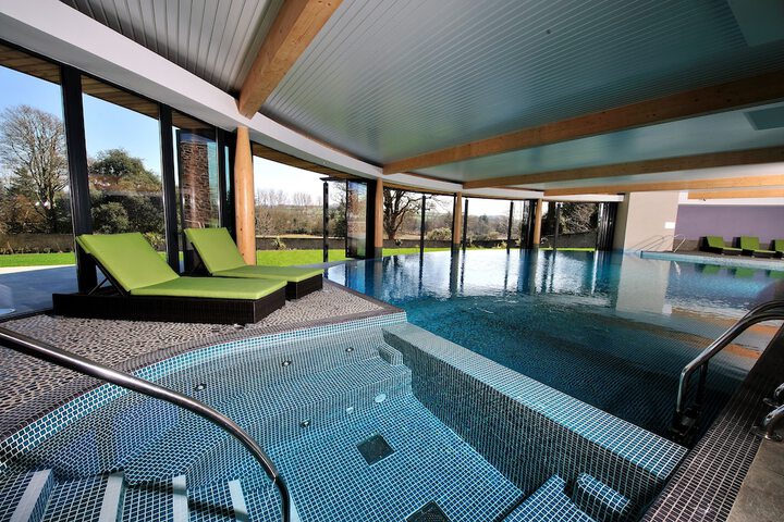 Pool 35 of 124