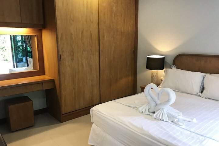 Room 19 of 35