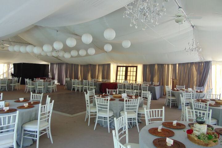 Ballroom/Hall 81 of 100