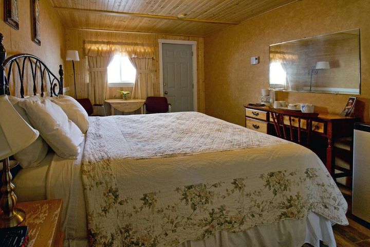 Room 10 of 63