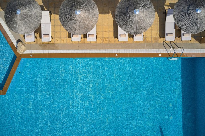Pool 59 of 70
