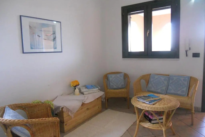 Room 2 of 14