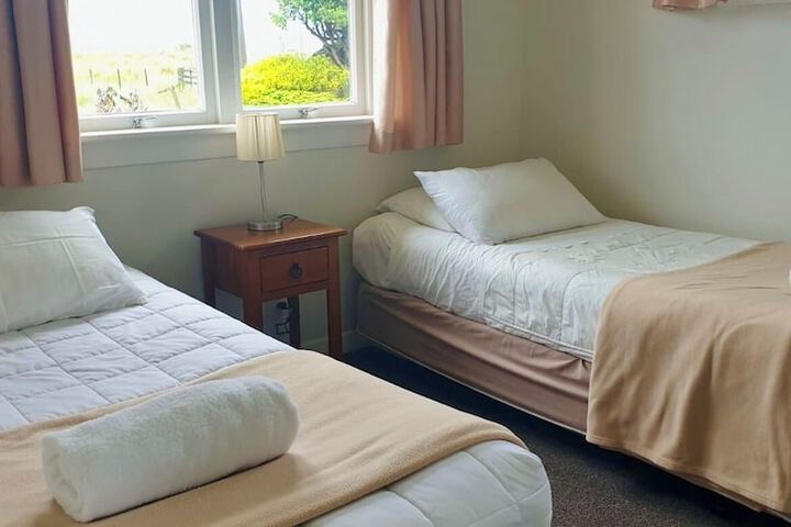 Room 10 of 65