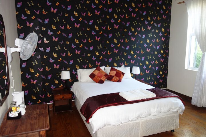 Room 20 of 29