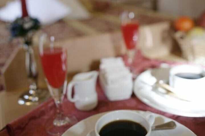 Breakfast/Coffee Service 12 of 31