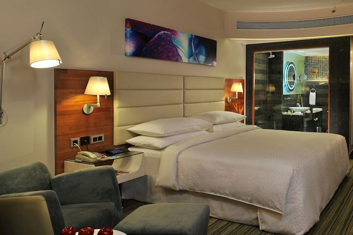 Room 4 of 59