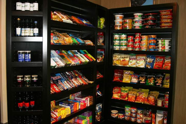 Snack bar