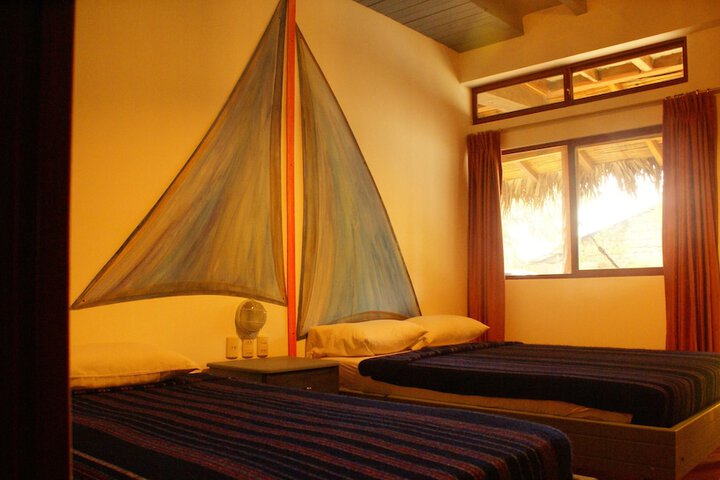Room 6 of 45