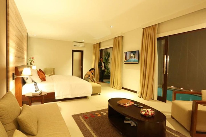 Room 7 of 67