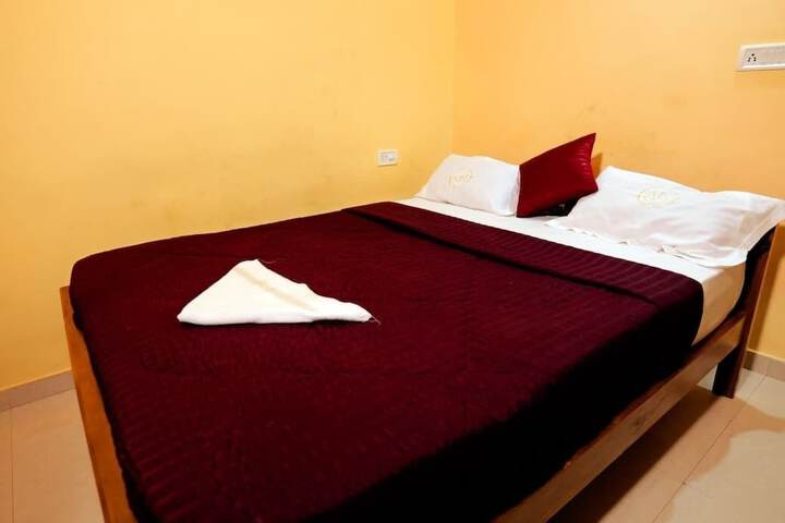 Room 3 of 11