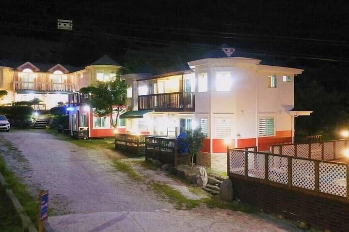 Hotel 81 of 83