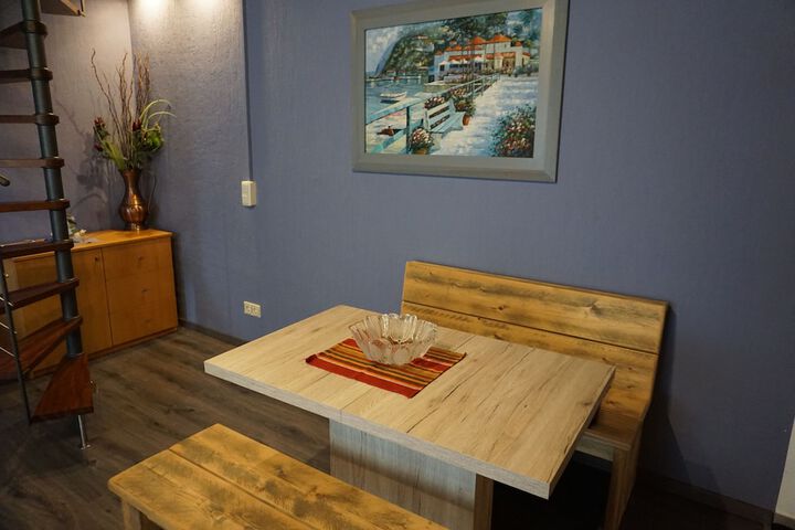 Room 22 of 36