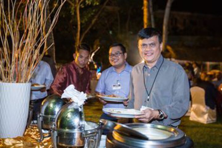 Dining 8 of 68